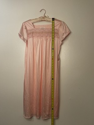 Vintage Vanity Fair Pink Nylon Nightgown with Embroidered Neckline Size Medium
