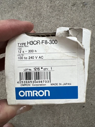 NEW IN BOX OMRON TIMER H3CR-F8-300