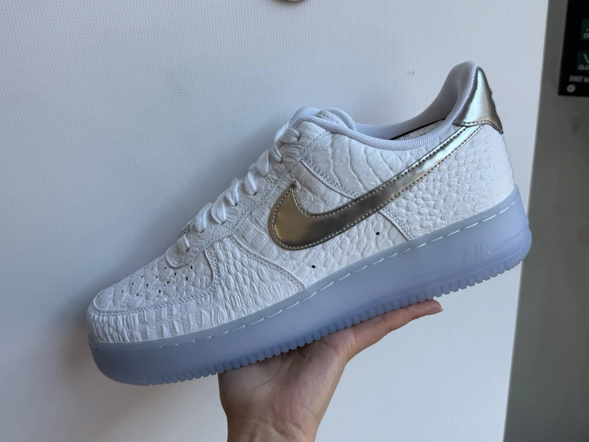 Nike Air Force 1 '07 Low White for Sale | Authenticity Guaranteed