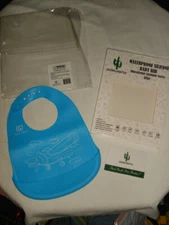NIB ZOLTAN LIFESTYLE WATERPROOF SILICONE BABY BIB - AIRPLANE SERIES BLUE 6 MO.+