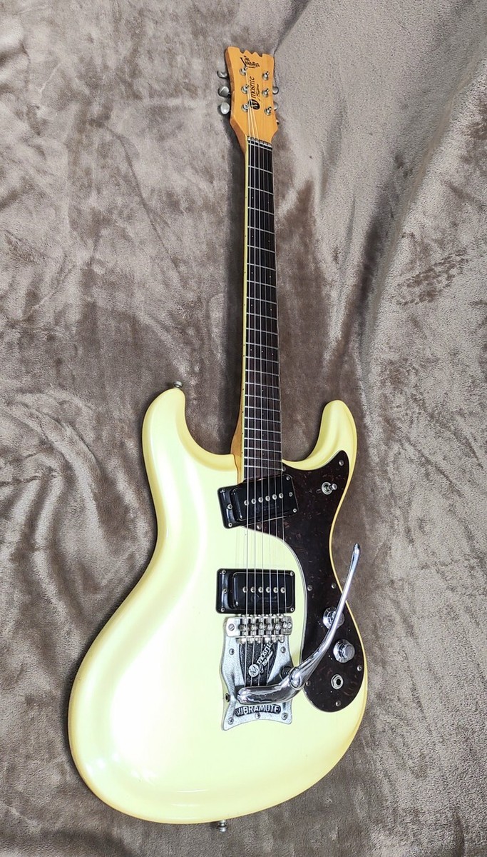 Mosrite The Ventures Model 1965 Used Electric Guitar | eBay