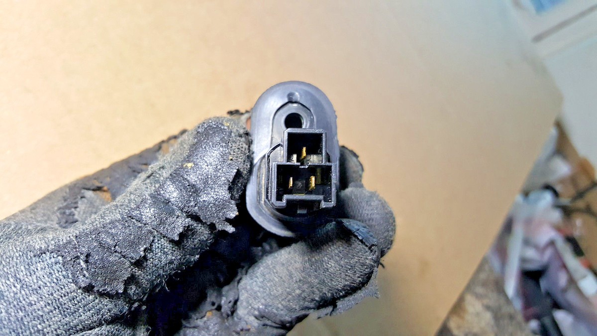 nissan infinity door jamb switch 2536041L01 25360-41L01 nissan infinity door jamb switch 2536041L01 25360-41L01