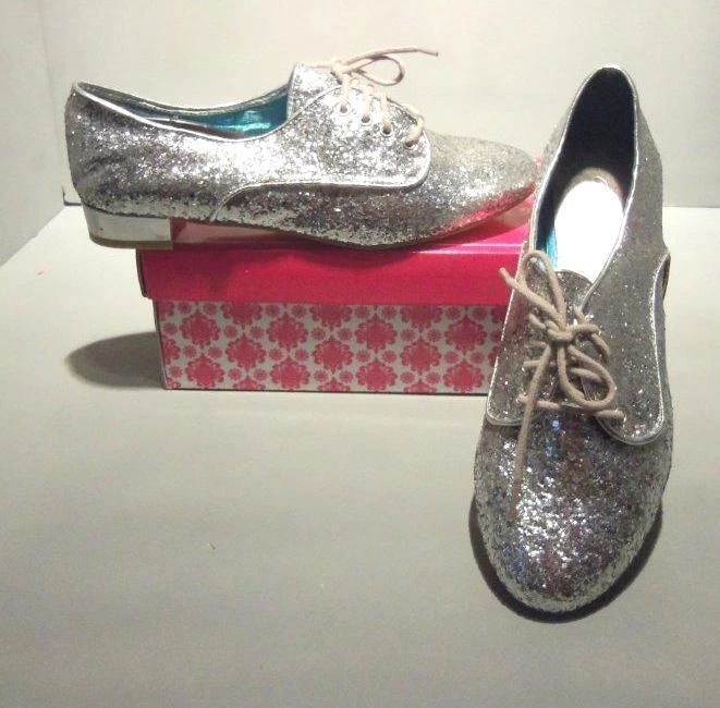 ASICS Taglia 6 o 6 5 SINISTRA! Scarpe Oxford Wanted Star donna argento glitter stringate nuove con scatola