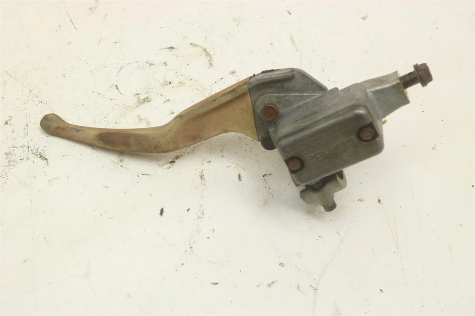 Cilindro maestro freno izquierdo Polaris Magnum 325 500 Sportsman 335 500 2050078 Foto 2 de 3