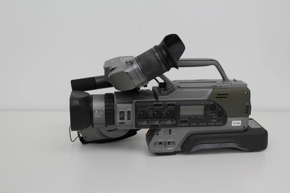 Sony DCR-VX9000E, DVCAM, 3CCD Camcorder - Bild 2 von 4