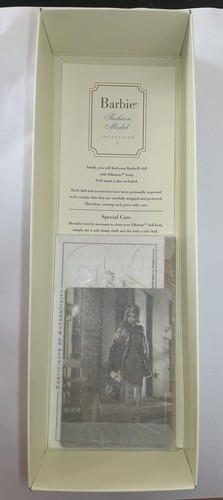 RED HOT REVIEWS SILKSTONE BARBIE-BFMC GOLD LABEL 2006-NRFB BRAND NEW - Picture 10 of 10