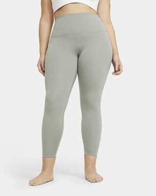 Nike Women's Yoga Cropped 7/8 Leggings Pants (Plus Size) 3X