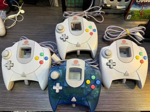Mint Sega Dreamcast Bundle - 4X Controllers - 4X Memory Cards - 2x Games - Read! - Picture 18 of 24