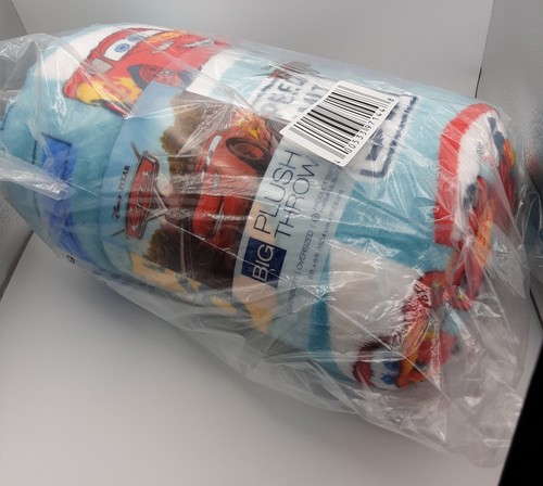 Disney Pixar CARS Lightning McQueen 5x6' Oversized THROW BLANKET The Big One NEW