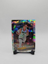 2025 Panini Prizm WNBA -- Kia Nurse #24 Cracked Ice Sky
