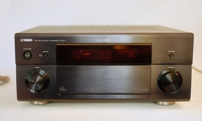 Yamaha RX-Z7 AV Receiver- with accessories
