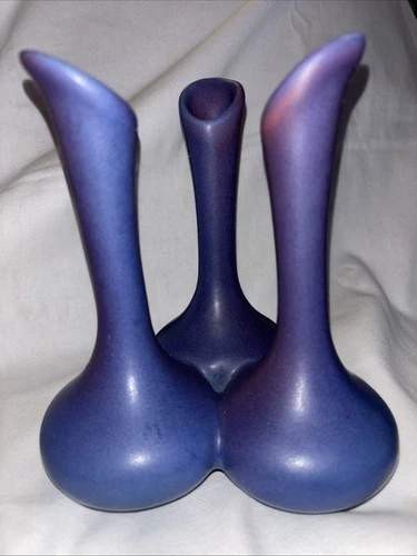 Vintage Rare Van Briggle Art Nouveau Triple Tulip Vase Ombré Plum Matte Glaze