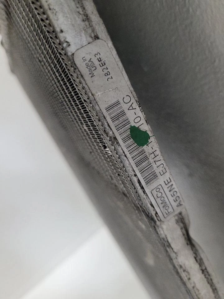 2015-2019 LINCOLN MKC AC Condenser EJ7H19710AC 15-19 Foto 3 de 4