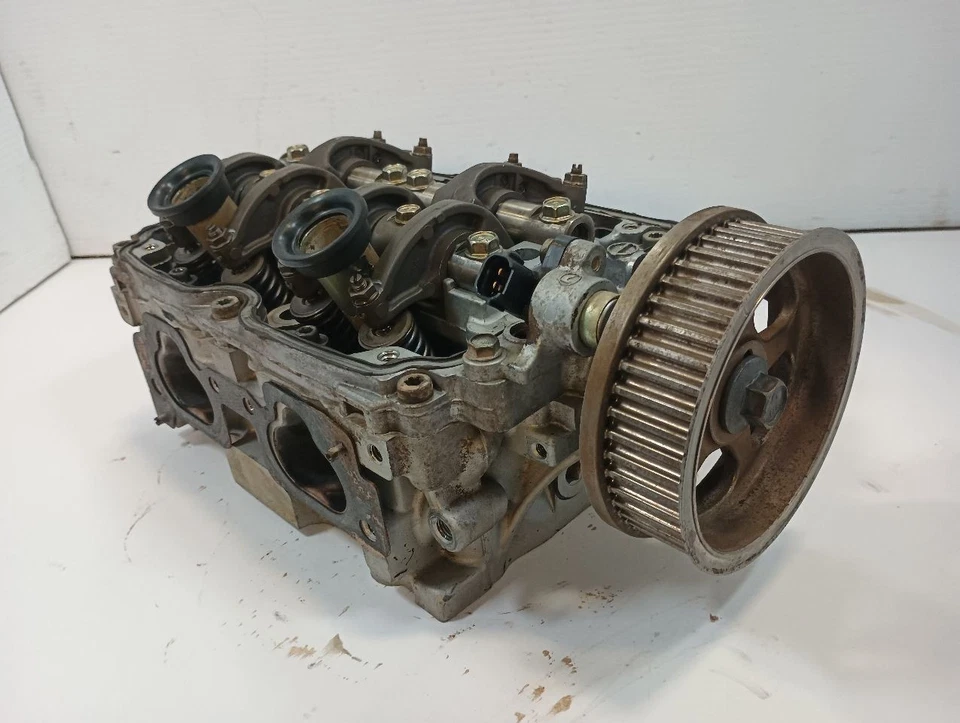 Culata izquierda conductor Subaru Forester 2005 2,5 L 11846010 Foto 4 de 4