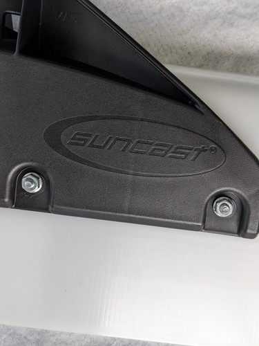 Suncast 30'' UHMW Steel-Resin Snow Pusher Shovel White- New w/ Packaging - Picture 2 of 7
