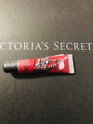 lip gloss Victoria s Secret 