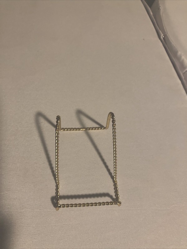 Gold Plate Picture Stand Display, Metal Plate Picture Holder Display 4”Stand EUC