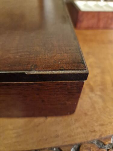 An Antique Winsor & Newton Mahogany Artist Box Late 19th Century - Picture 8 of 24