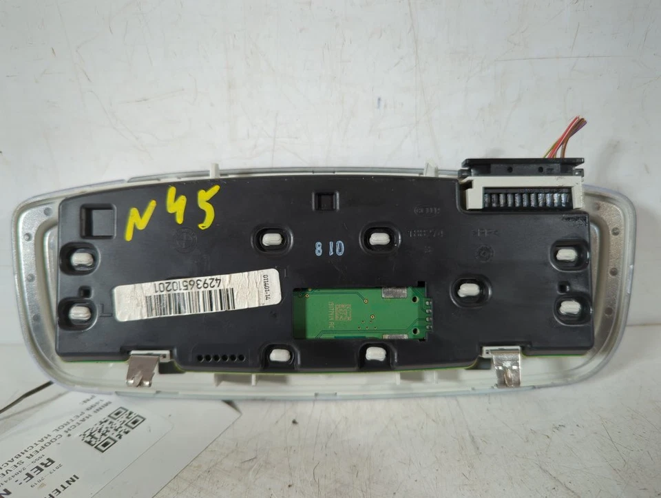 Mini Hatch Cooper Seven Hatchback 3 Door 2013-2019 Interior Light N45 - Image 2 of 4