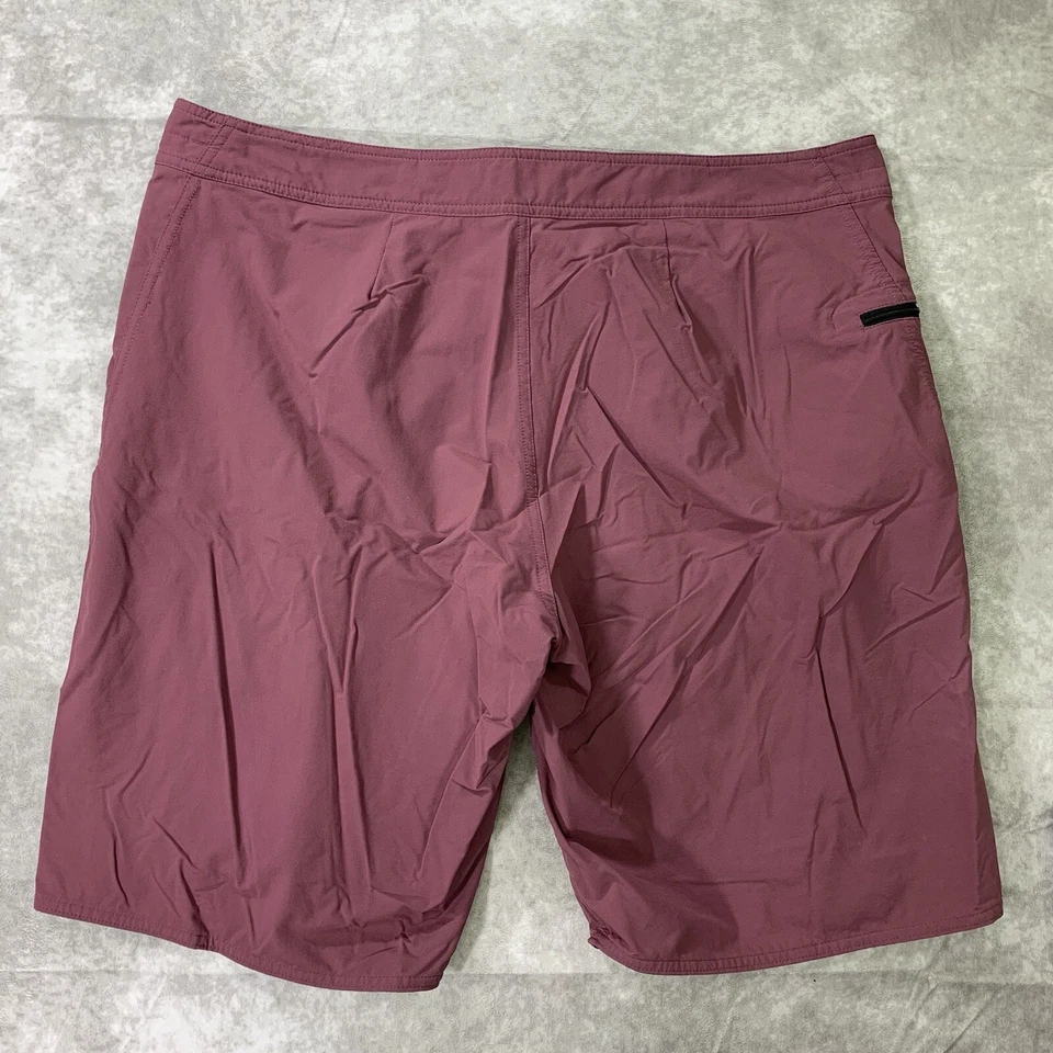 Patagonia Shorts Mens 38 Wavefarer Boardshorts Swim Trunks Unlined Maroon - Image 2 of 4