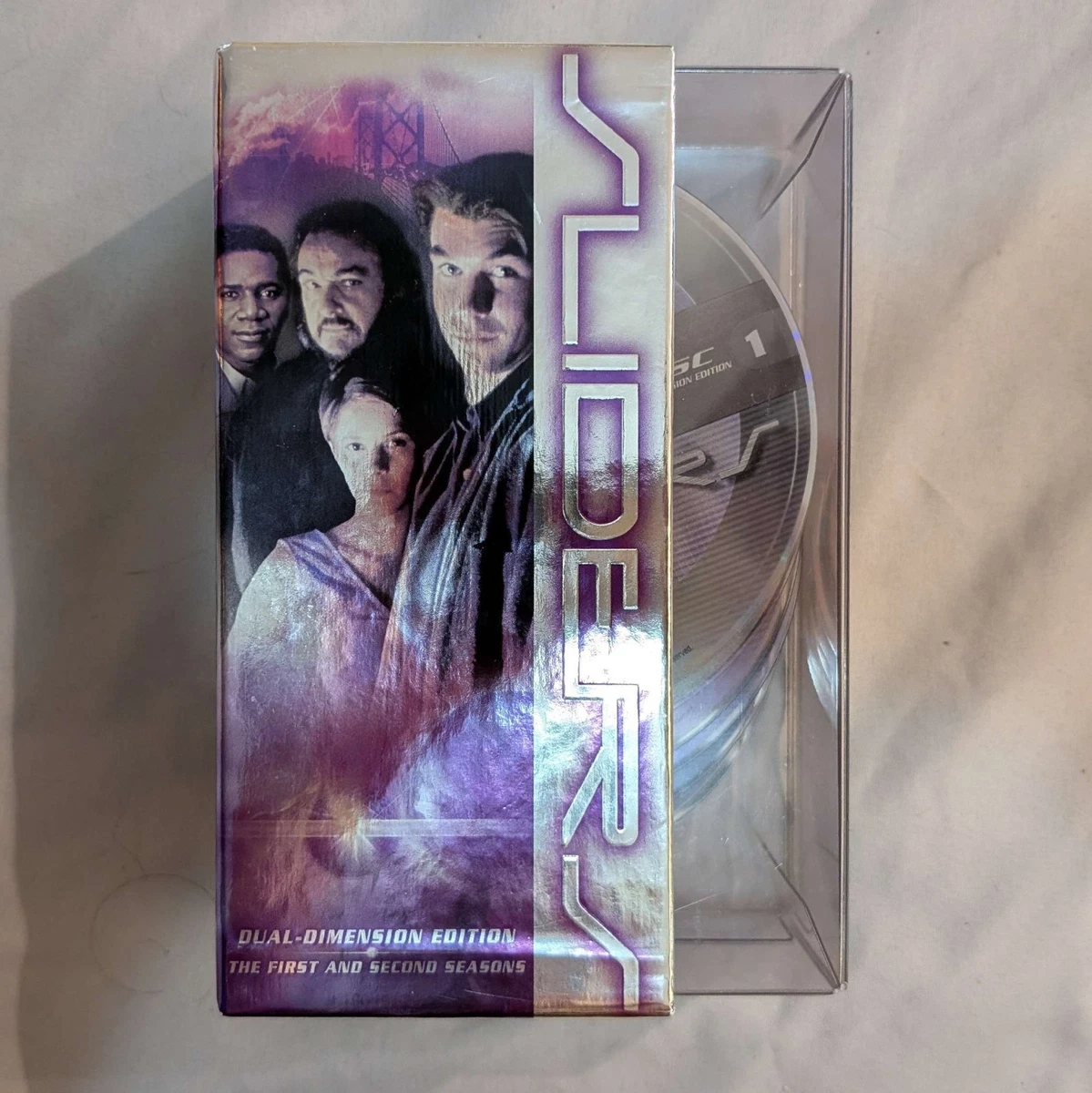 その他 Sliders: First &amp; Second Seasons - Dual-Dimension [DVD] Amazon.com: Sliders: The First and Second Seasons (Dual-Dimension