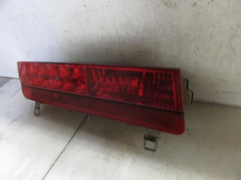 LUZ TRASERA BMW 745I Lh 2003 tapa OEM montada Foto 4 de 4