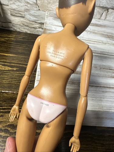 Moxie Teenz MGA Liv 14 Inch Poseable Articulated Fashion Doll 2010 Rooted Lashes - Picture 6 of 8