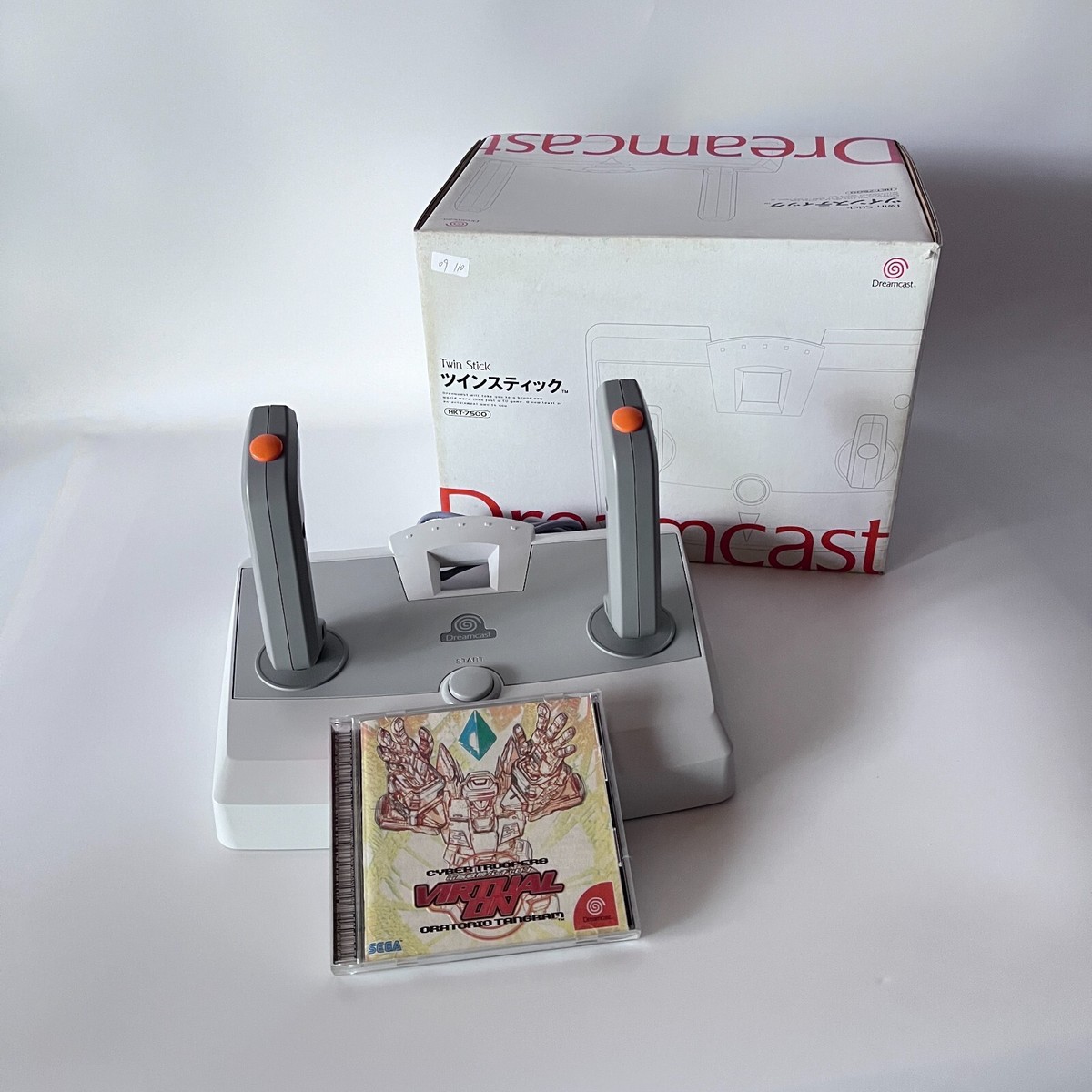 ドリームキャストツインスティックHKT-7500