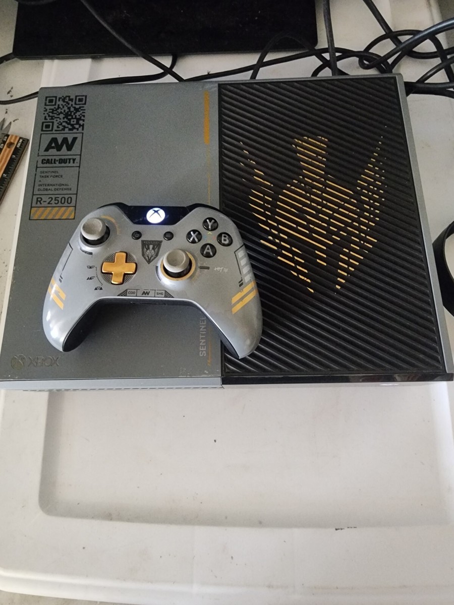 Microsoft Xbox One Call of Duty Advanced Warfare Console 1TB w 1