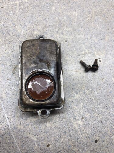 Allis Chalmers Simplicity Big 10 Briggs & Stratton 300421 Breather - Picture 3 of 4