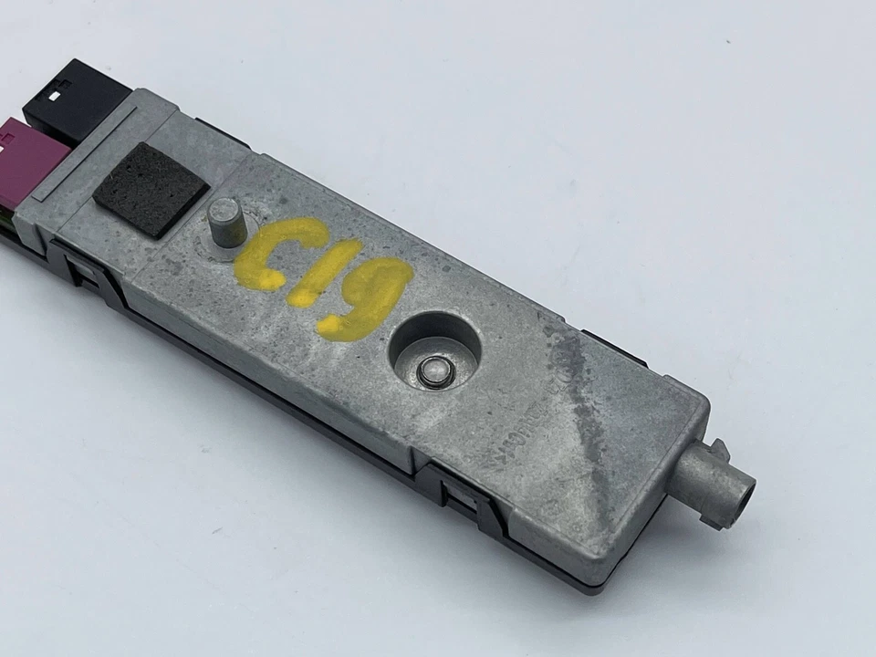 AMPLIFICADOR ANTENA MERCEDES C300 W204 2008 2009 2010 2011 AWD A2048200089  Foto 4 de 4