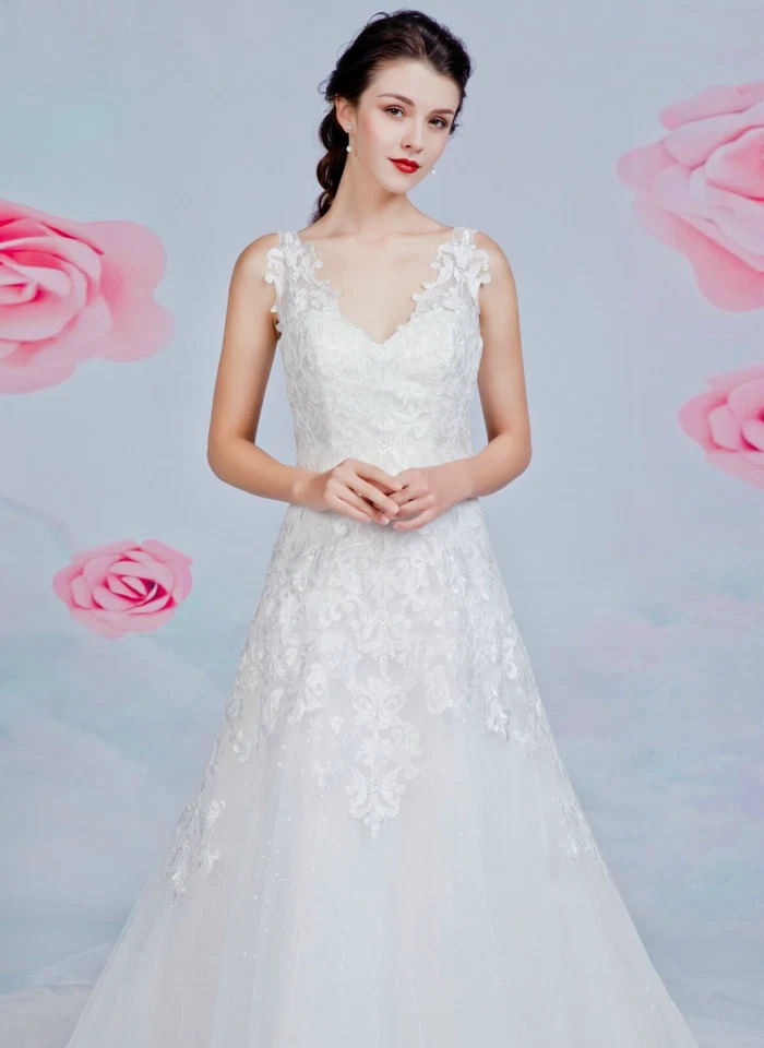 HBH Brautmode Brautkleid aus Crêpe und Tüll mit Spitzenapplikationen Glitzertüll - Bild 3 von 4