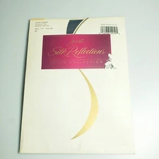 Hanes Silk Reflections Silky Sheer Pantyhose Control Top Jet Size AB #718 Vtg