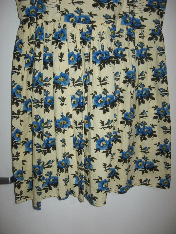 ASOS CREAM FLORAL SLEEVELESS FIT+FLARE DRESS WITH EXPOSED METAL ZIP SIZE 12 NWT - image 3 of 4