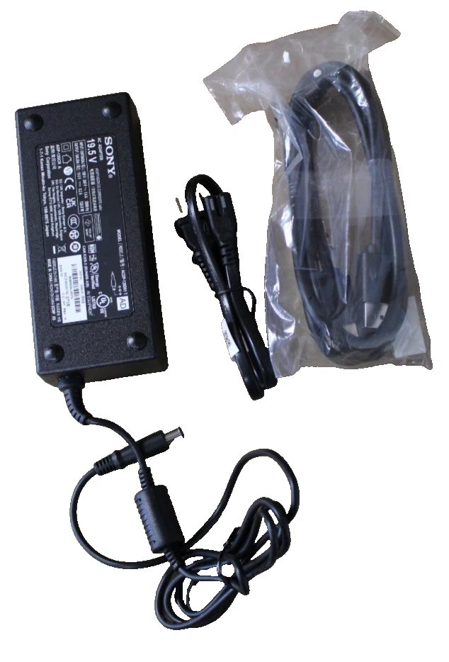 Sony 27" INZONE M3 FHD Gaming Monitor w/ Sony INZONE H3 Headset + Accessory Kit - Image 4 of 4