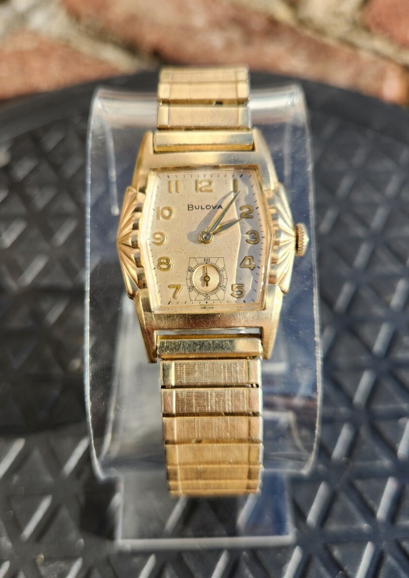 BULOVA 14K アンティーク時計　稼働品 1929 Ladies Art Deco 14K Sapphire & Diamond Bulova Watch