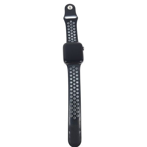 Apple Watch Series 6 44MM A2294 GPS + Boîtier céramique aluminium gris LTE + Bracelet M/L