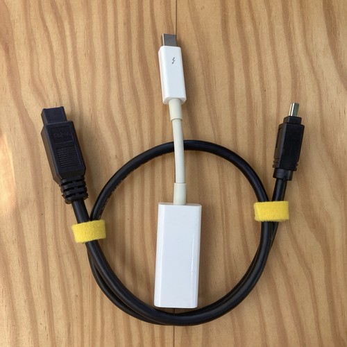 Apple A1463 Thunderbolt 2 to FireWire 800 4Pin DV Camera Capture Cable Kit
