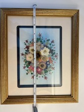Vintage Framed Pressed Dried Flowers 9.5  x 11.5" Wall Art in gold frame
