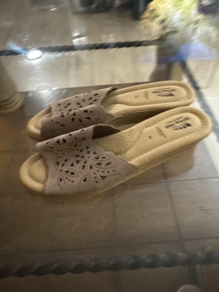 Spring Step Shoes Womens Size 11 Beige Leather Slide Sandals Cutout Made Italy - Image 4 of 4