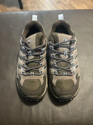 Merrell Women s Moab 2 GORE-TEX hiking shoe Size 5.5