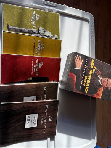 The Bob Newhart Show: The Complete Series 1-6 (DVD, 19-Disc Set) ๐ - Foto 5 di 5