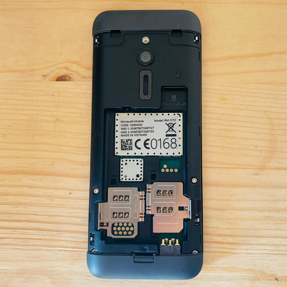 Nokia 230 Dual SIM Grigio – NUOVO, mai usato! - Immagine 3 di 4