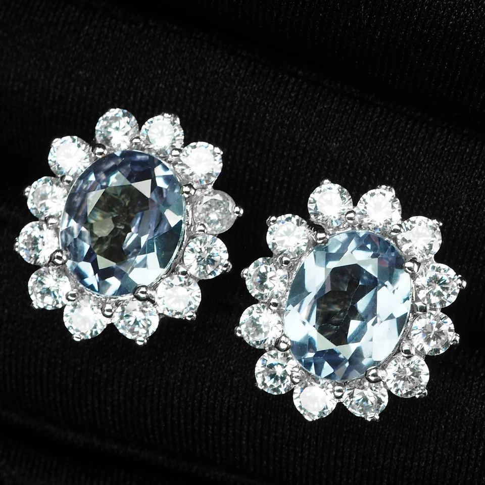 Atractivos pendientes de oro blanco de plata de ley 925 de 7,80 quilates con zafiro con cambio de color Foto 2 de 4