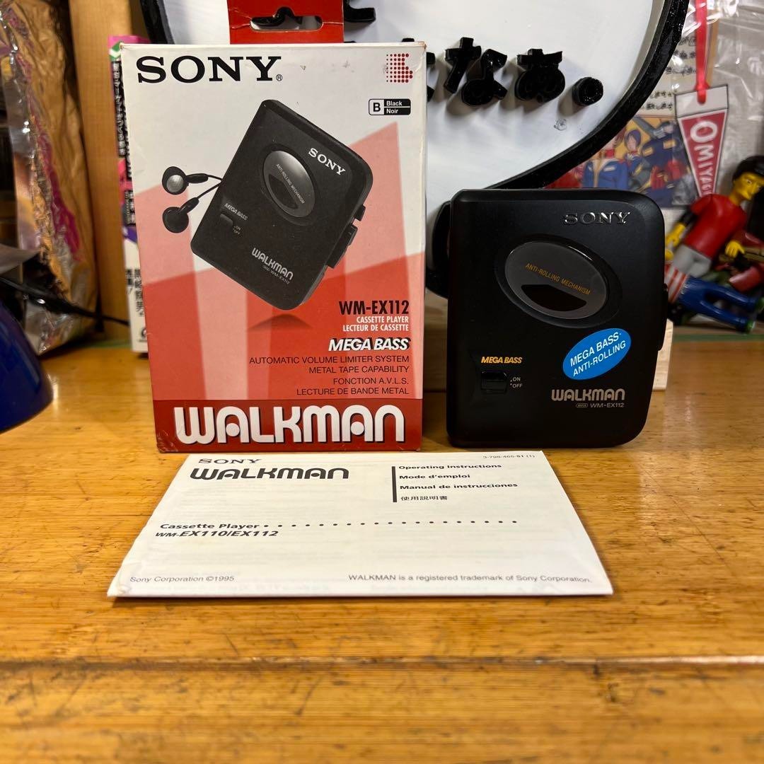 SONYカセットウォークマンWM-EX112 SONY Walkman Cassette Player WM-EX112 Black New From Japan