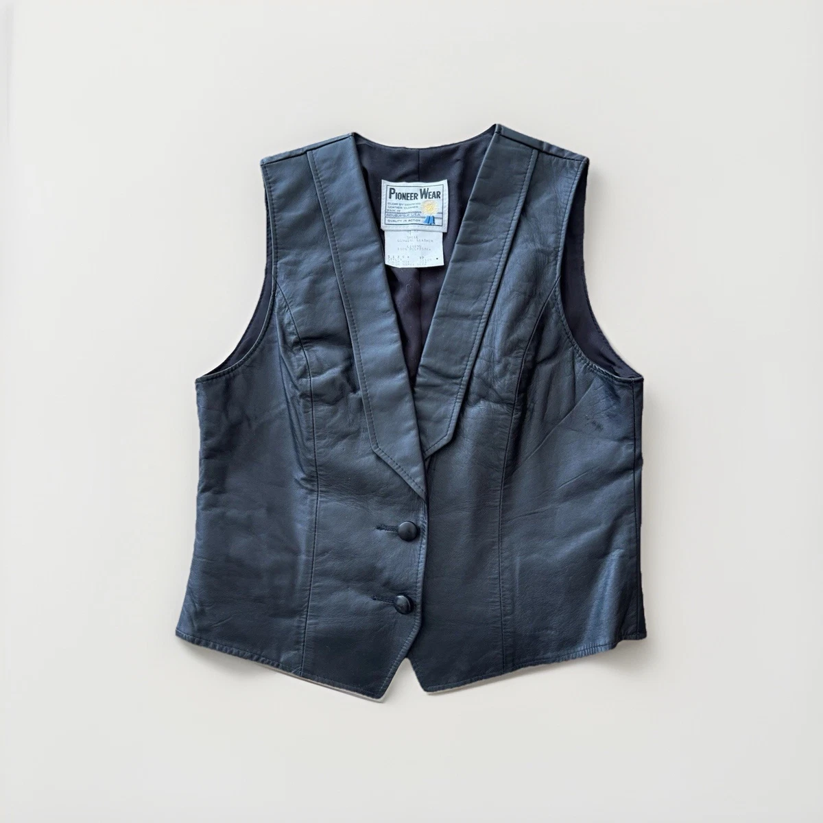 レザージャケット Pioneer Wear Leather Boa Vest 1970s Pioneer Wear 1970s Vintage Coats, Jackets & Vests for Women for
