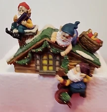 Elf Stocking Hanger Holder Cold Cast Hand Crafted Sculpture O'well Christmas