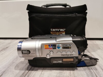 SONY CCD-TR748E Hi8 Tape Digital Video Camera HANDYCAM Complete