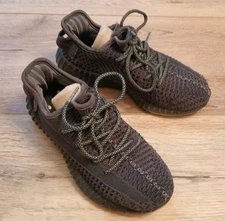 adidas Yeezy Boost 350 V2 Black Non-Reflective Size 6.5