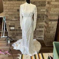 VINTAGE Size M Lace Long Sleeve Wedding Dress High Neck Train White Bridal 594